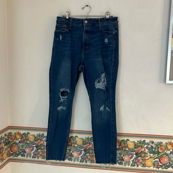 Old Navy Rockstar Super Skinny 360 Stretch Extra High Rise Jeans, Size 14, Blue - Picture 1 of 10